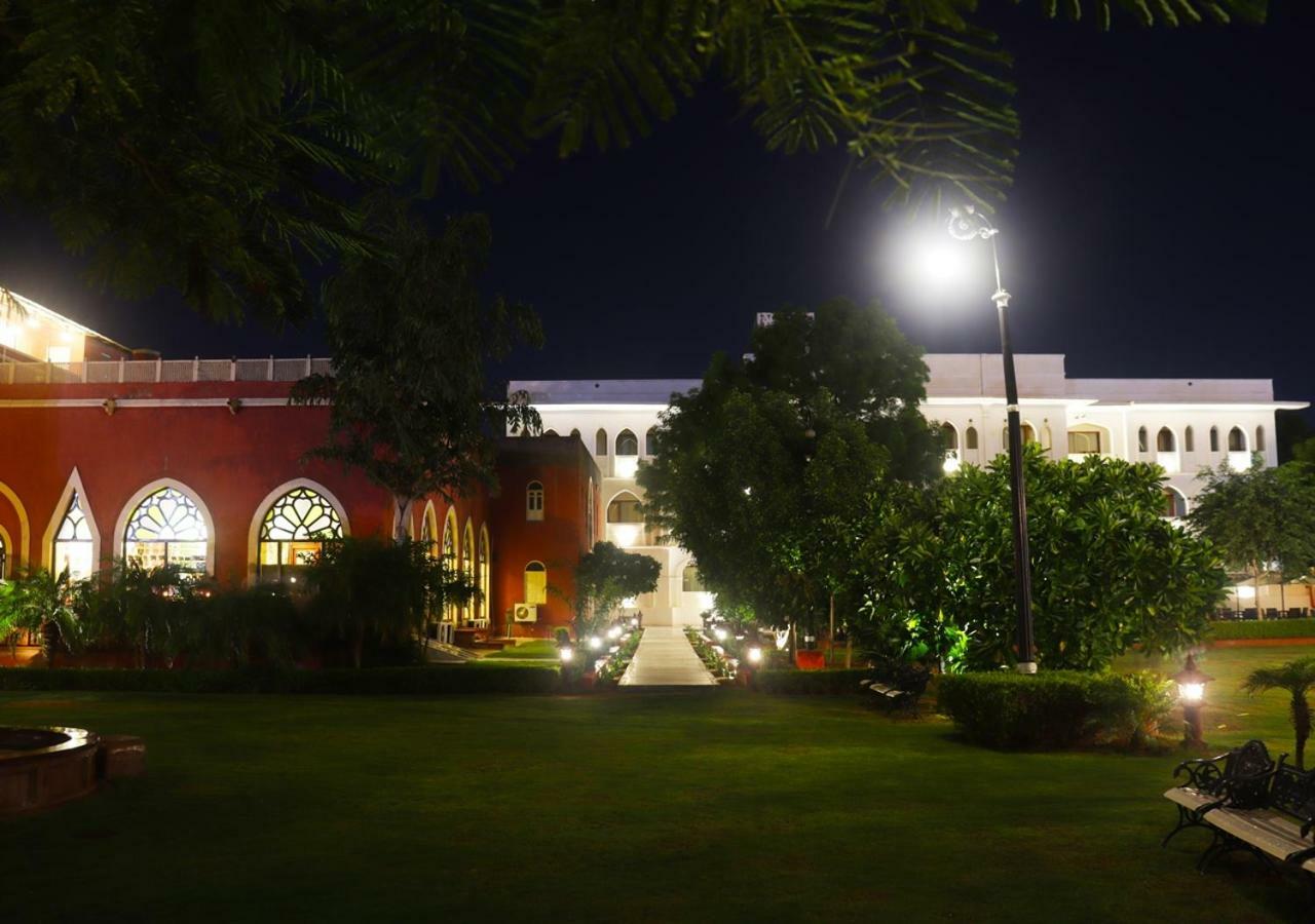 Maharaja Ganga Mahal Otel Bikaner Dış mekan fotoğraf